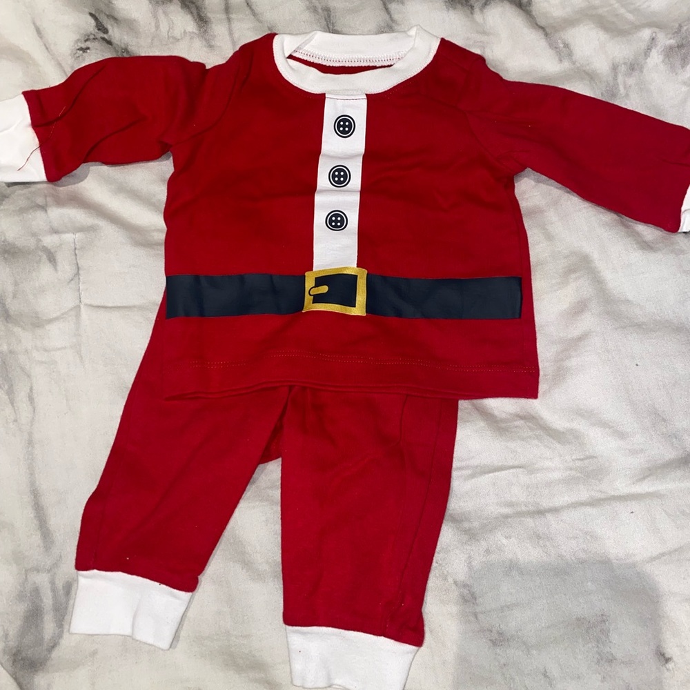 Carters Christmas pajamas - 3M